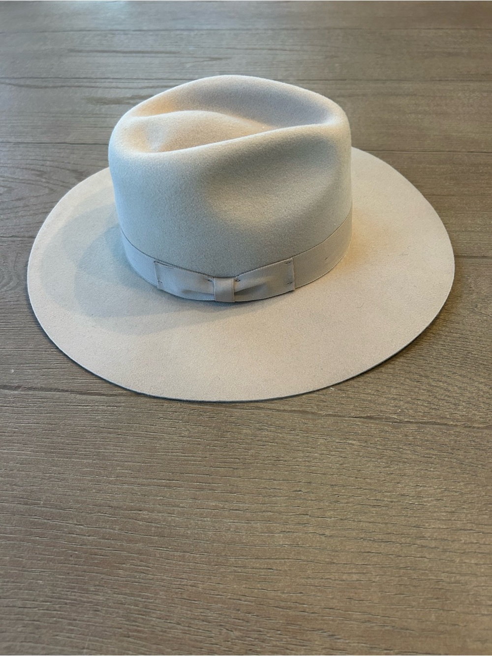 Urban outfitters Wide Brim Felt Fedora Hat - Light Beige